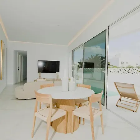 Serenity Natura Charco del Palo